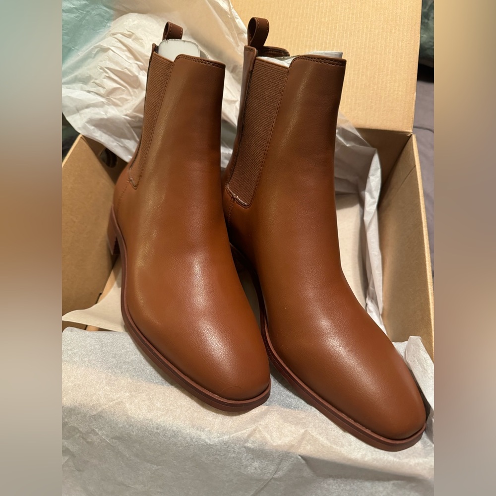 JCrew Factory Chelsea Boots. Size 9. Brand new. Never worn,missed return window.